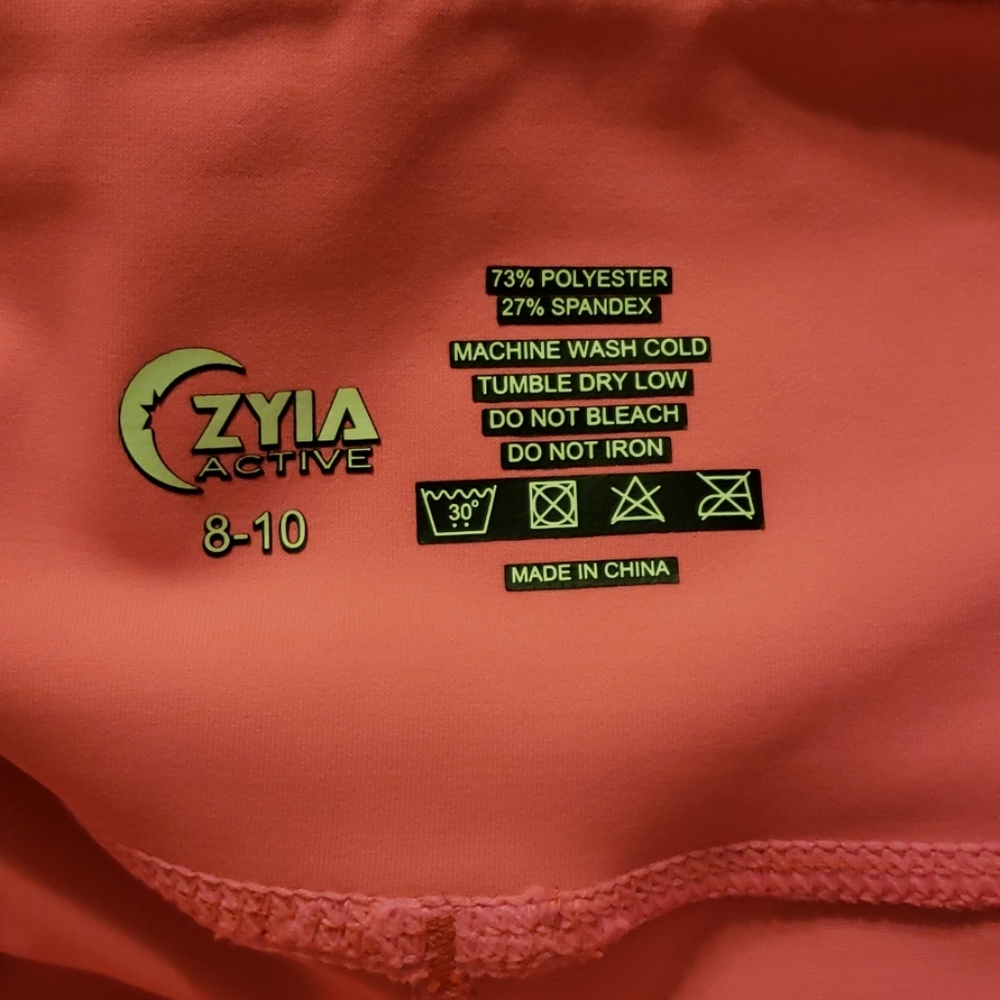 Zyia Hot Pink Capri Leggings